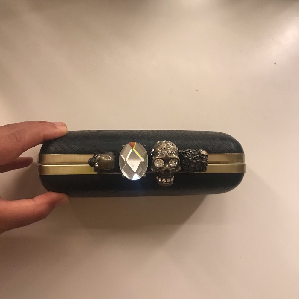 Clutch purse